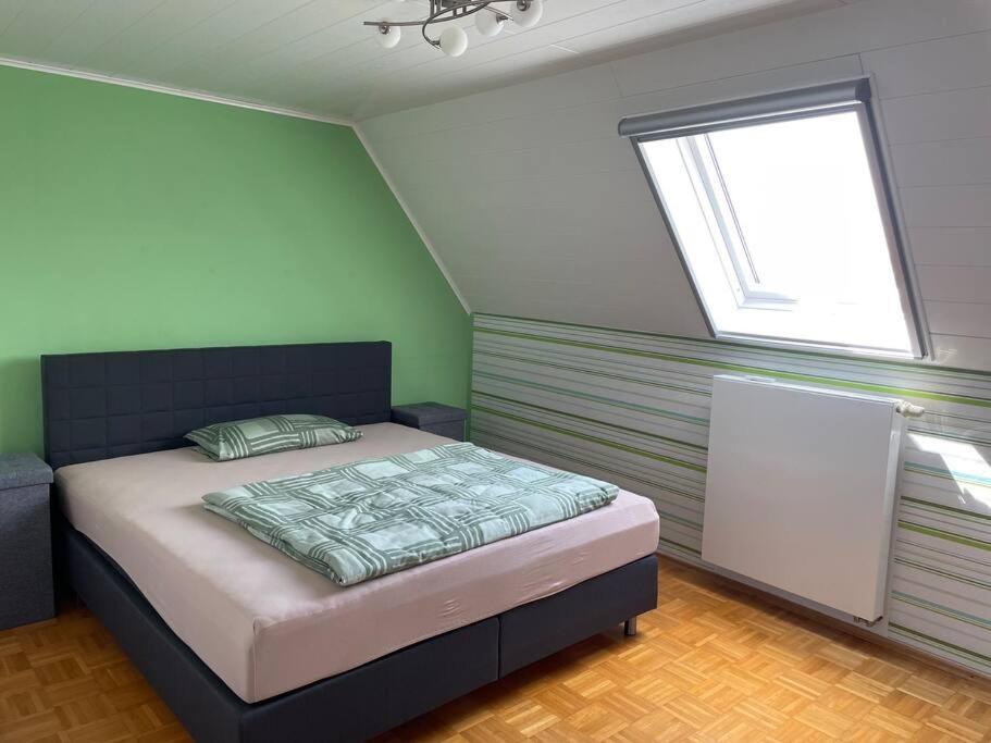 Maisonette Apartment Family & Business Naehe Heidelberg I Kueche I 6 Schlafplaetze Sinsheim Bagian luar foto